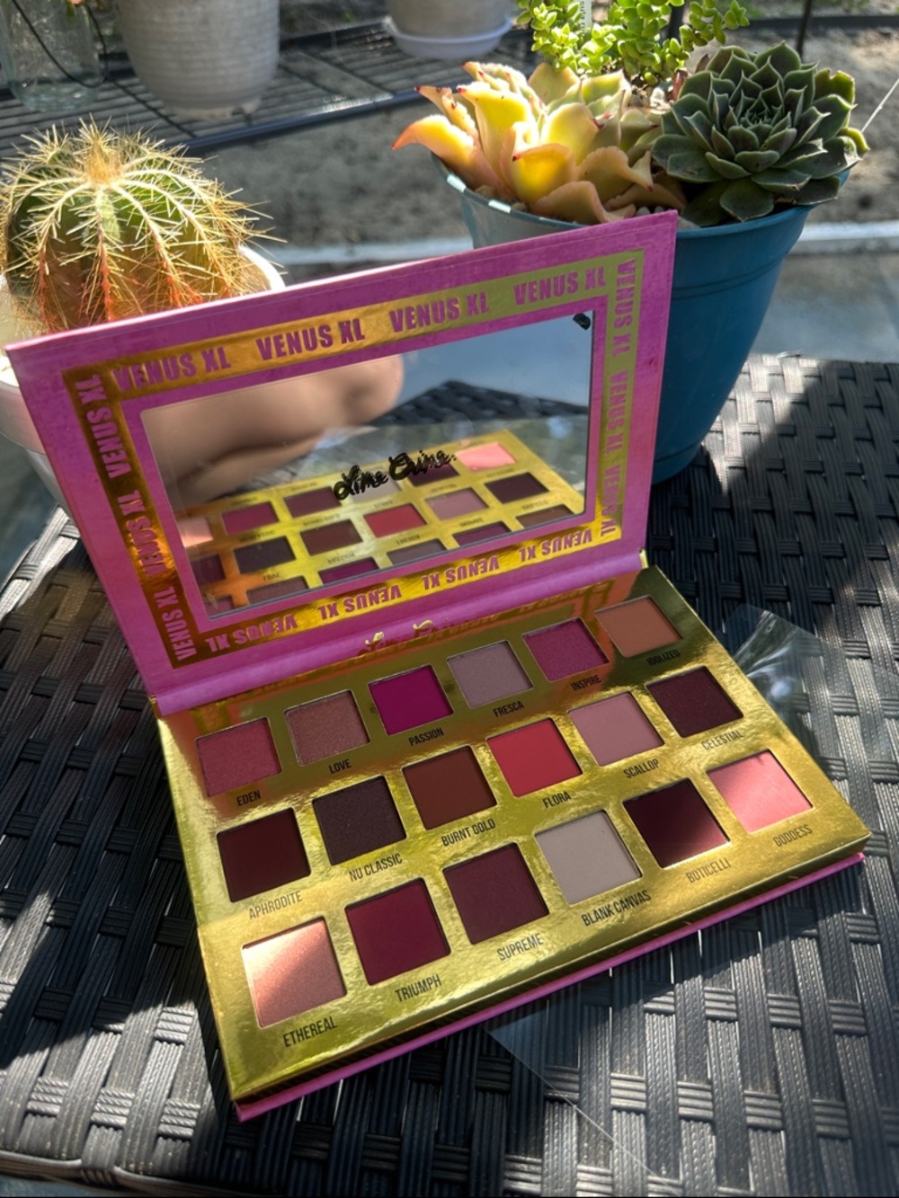 Lime Crime Venus XL Eyeshadow Palette — Pink and Gold Shades